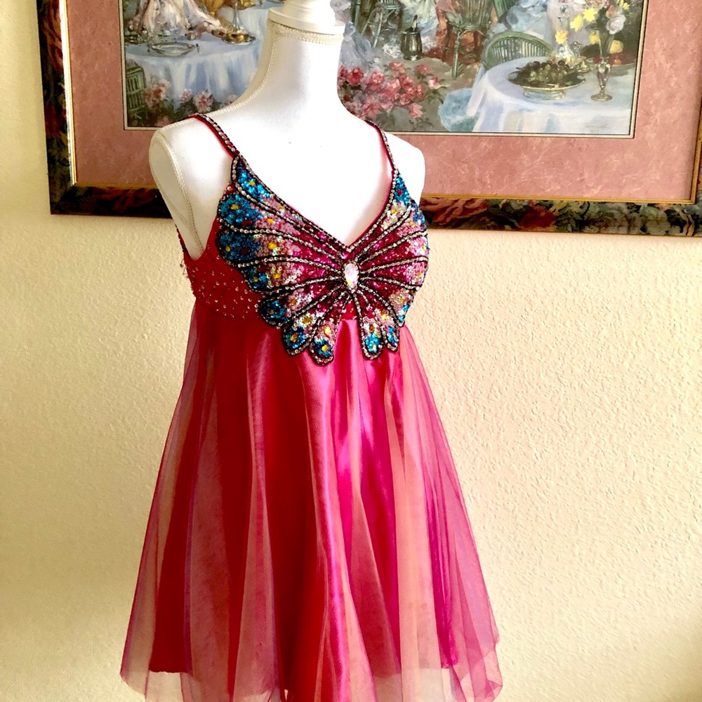 Costume bust 32 waist 26